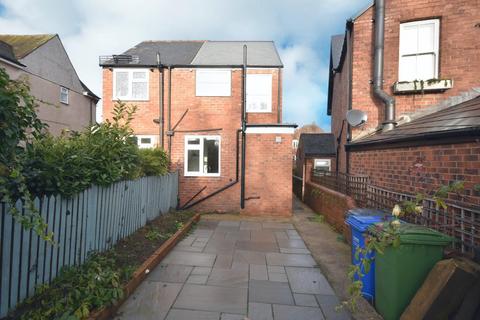 354 Ashgate Road, Chesterfield, S40 4BW