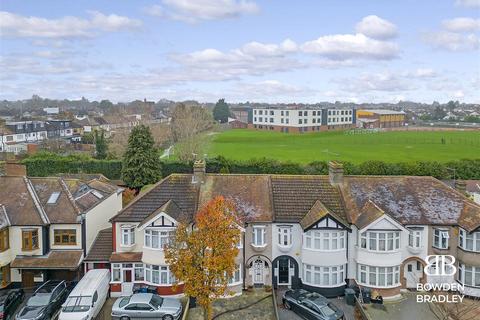 11 Waterloo Road, Ilford, IG6 2EG