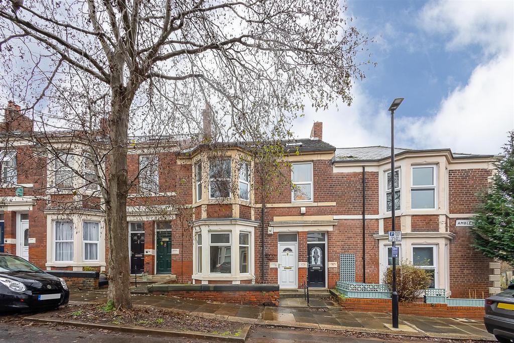 Amble Grove, Sandyford, Newcastle... 2 bed flat £160,000