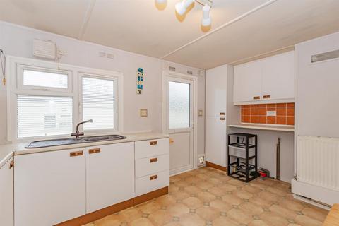 2 bedroom mobile home for sale - Stonehill Woods Park, Old London Road, Sidcup