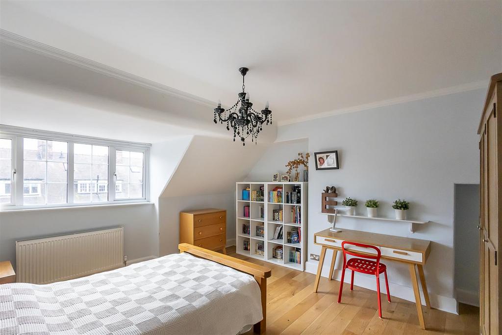 Bedroom 5