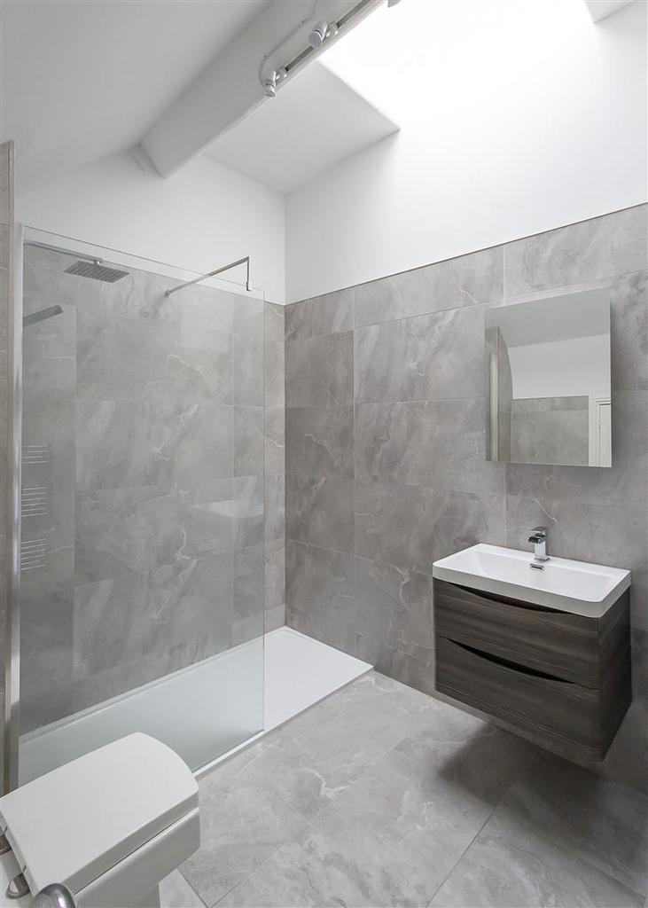 2nd Floor Shower Room