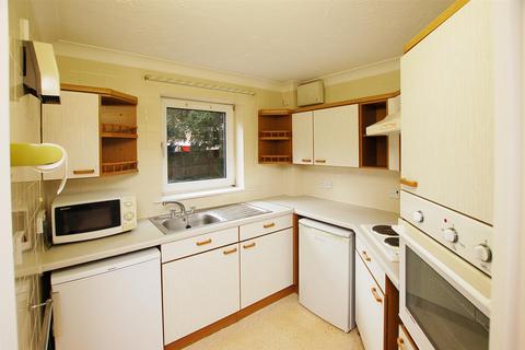 2 bedroom flat for sale - Waterloo Road, Tonbridge