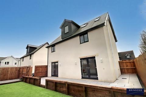 5 bedroom detached house for sale, St. Christophers Close, Bedwas, Caerphilly