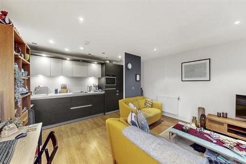 2 bedroom apartment for sale, Findlay House, Bow E3