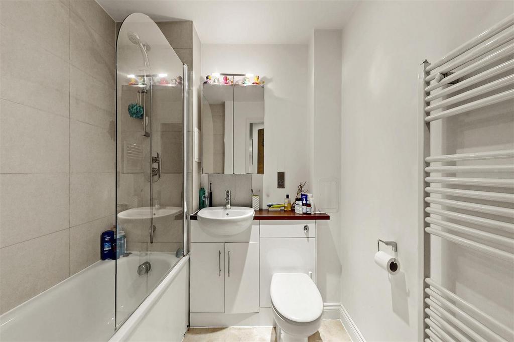 Flat 4, Findlay House - 3ab Sgf Xmt MXGEHPydx HY.jpg