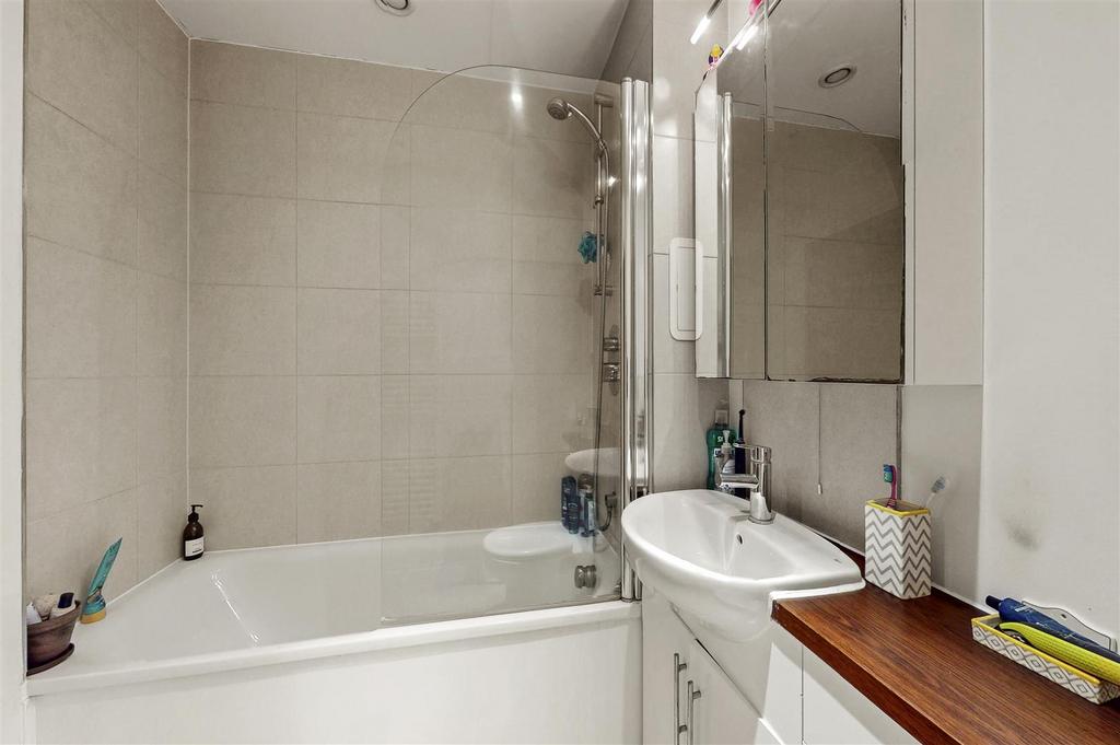 Flat 4, Findlay House - lmp31 Dxfg Plr Vz Rii Z46.jpg