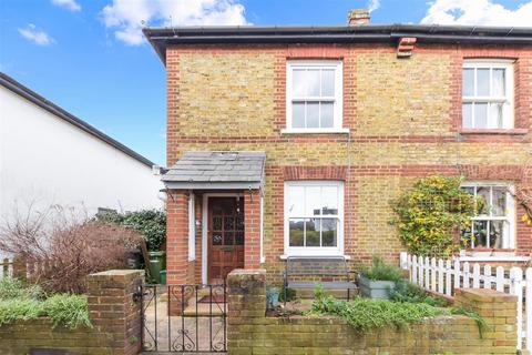 5 Albert Road, Epsom, KT17 4EQ