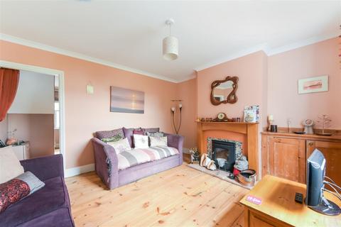 5 Albert Road, Epsom, KT17 4EQ