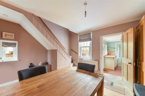 5 Albert Road, Epsom, KT17 4EQ