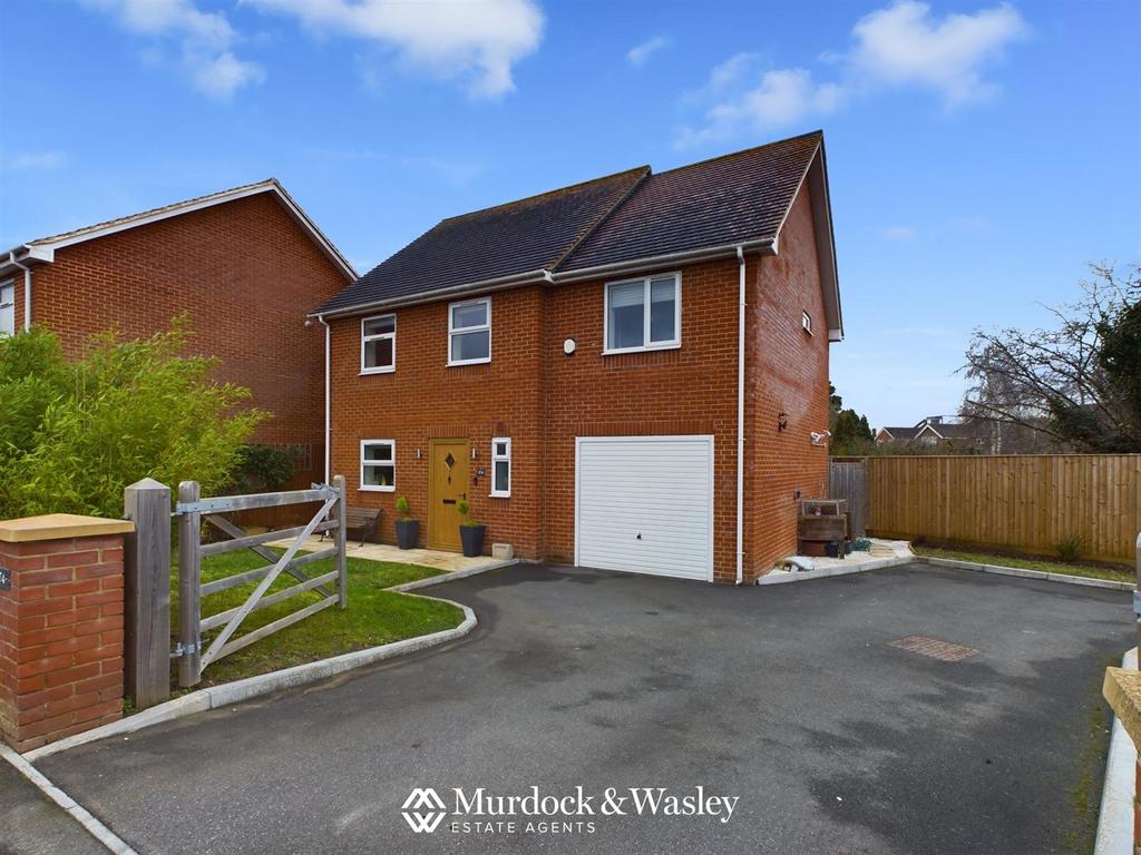 Cheltenham Road East, Churchdown, Gloucester 4 bed detached house for sale £350,000