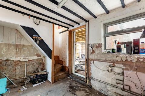 3 bedroom end of terrace house for sale, Fingringhoe Road, Colchester