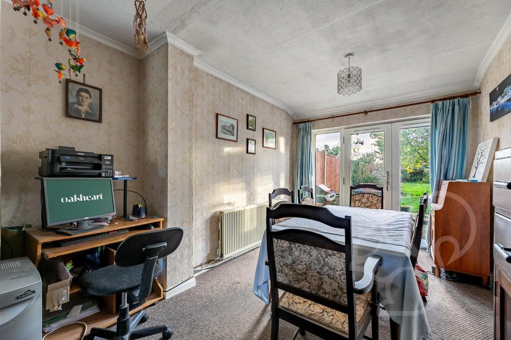 Long Road, Lawford 5 bed semidetached house for sale £400,000