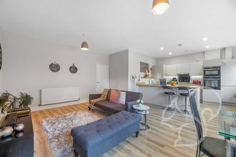 2 bedroom flat for sale, Bergholt Road, Colchester
