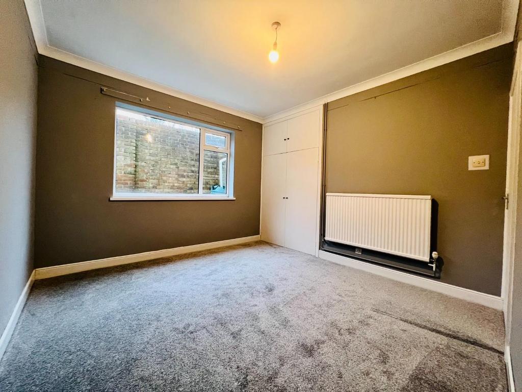 Bedroom 2.jpeg