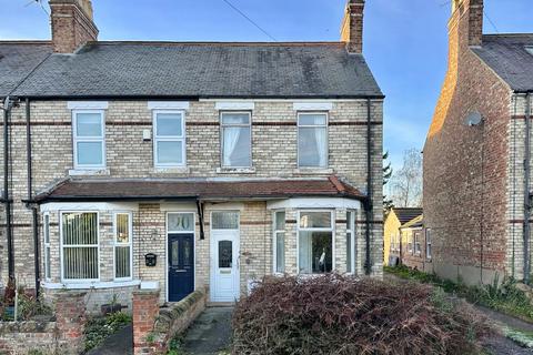 3 bedroom house for sale - York Road, Haxby, York