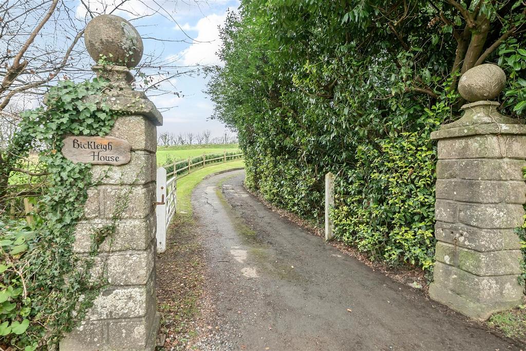 Bickleigh, Plymouth 8 bed detached house for sale £1,000,000