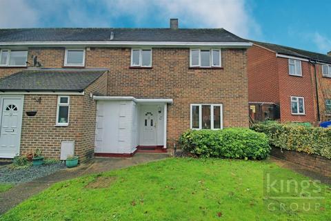7 Whitefields Road, Cheshunt, Waltham Cross, EN8 0EJ