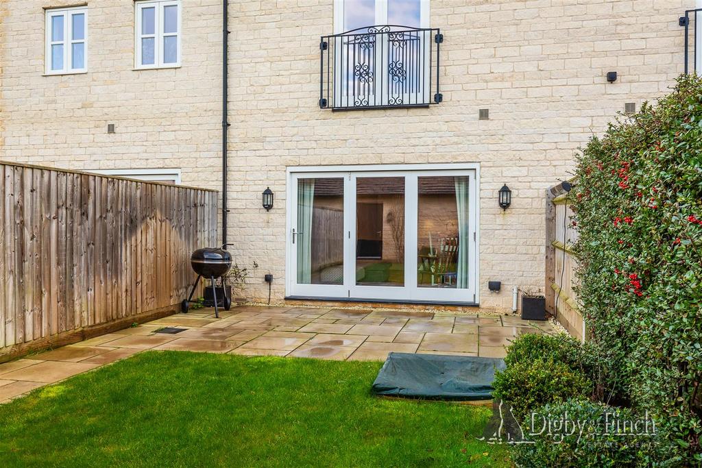 12 Kettering Road, Stamdford-7watermarked.jpg
