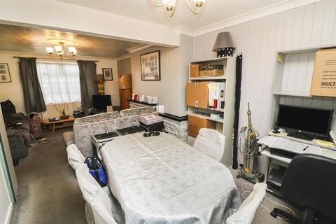 14 Butneys, Basildon, SS14 2DH