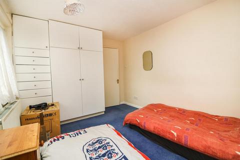 14 Butneys, Basildon, SS14 2DH
