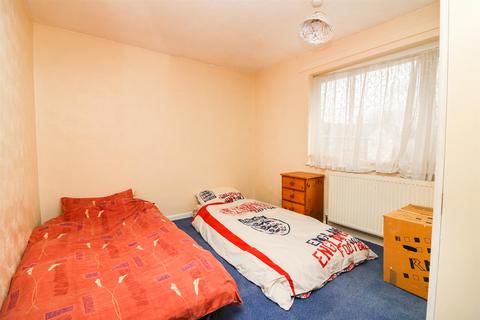 14 Butneys, Basildon, SS14 2DH