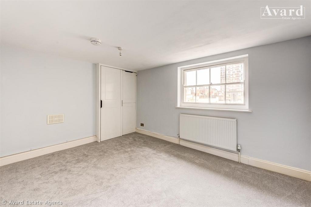 Flat 9, 53-54 Regency Square-22.jpg