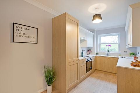 2 bedroom apartment for sale, Castle Gate, Ilkley LS29