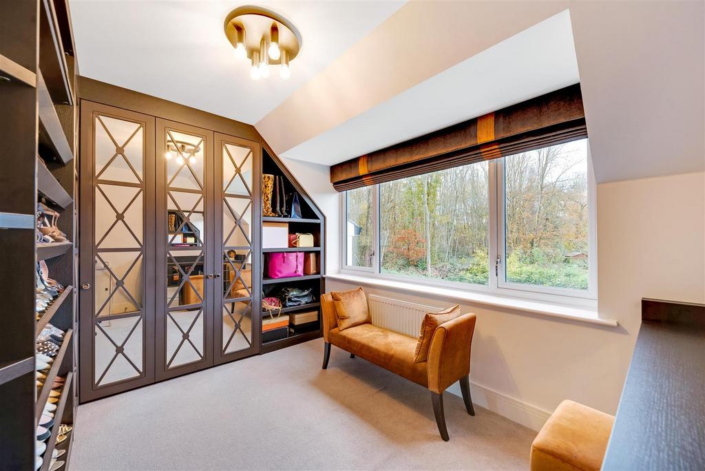 Bedroom five/dressing room