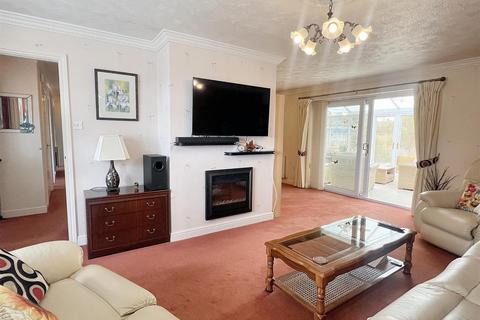 3 bedroom detached bungalow for sale, Angelica Drive, Spalding