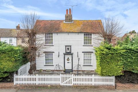 3 bedroom cottage for sale, Chalk Road, Gravesend