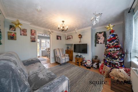 13 Boxted Road, Hemel Hempstead, HP1 2QJ