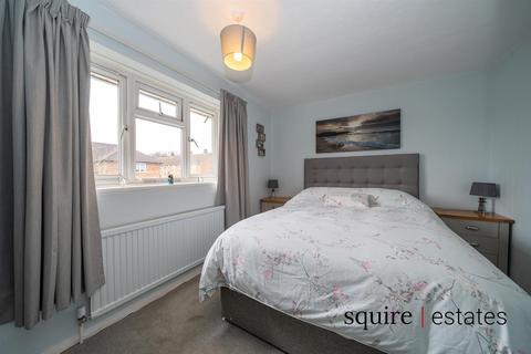 13 Boxted Road, Hemel Hempstead, HP1 2QJ