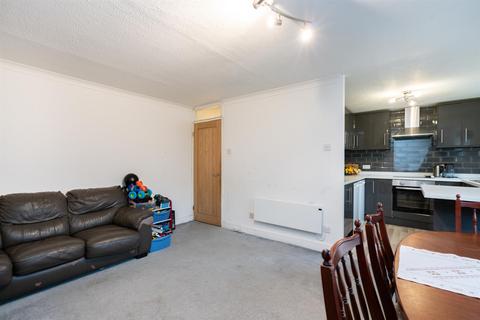 54, Arkley Court Arkley Road, Hemel Hempstead, HP2 7JT