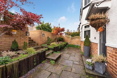 3 bedroom semi-detached house for sale, Martens Avenue, Bexleyheath, DA7