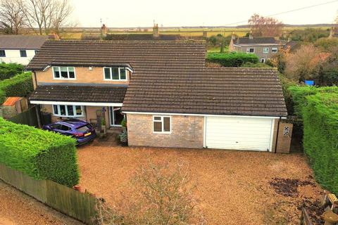 4 bedroom detached house for sale, Homestead, Easton On The Hill