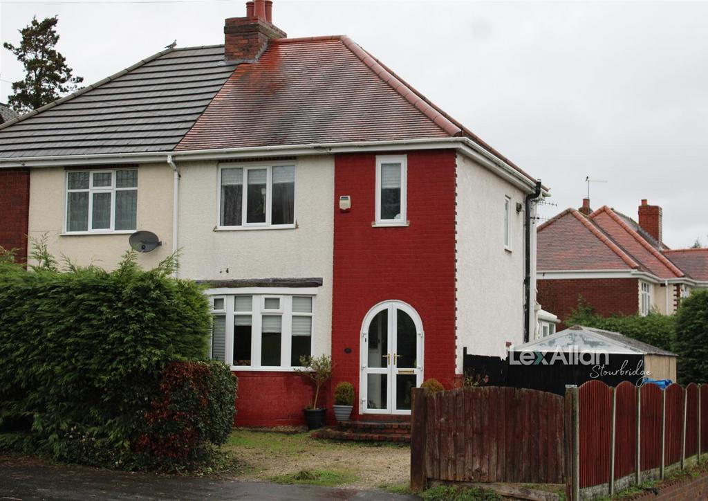 Junction Road, Stourbridge 3 bed semidetached house for sale £265,000