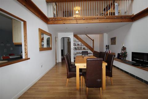 44 Fall Birch Road, Lostock, Bolton, BL6 4LG