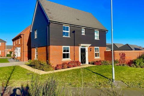 31 Endeavour Way, Burnham-on-crouch, CM0 8FY
