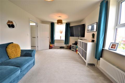 31 Endeavour Way, Burnham-on-crouch, CM0 8FY