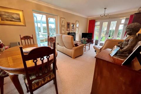 2 bedroom bungalow for sale - Kirk Mews, Althorne, Chelmsford