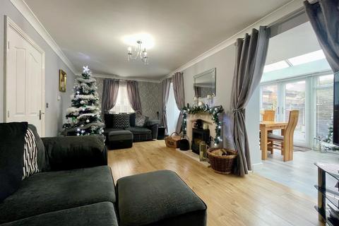 3 bedroom semi-detached house for sale - The Street, Steeple
