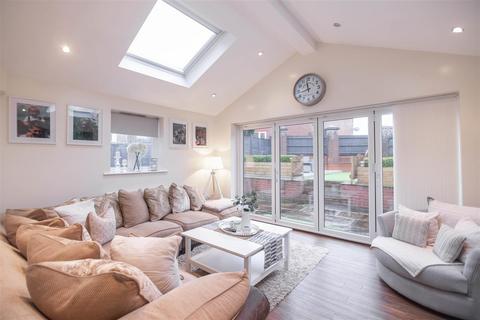 19 Acorn Way, Pool In Wharfedale, Otley, LS21 1TY