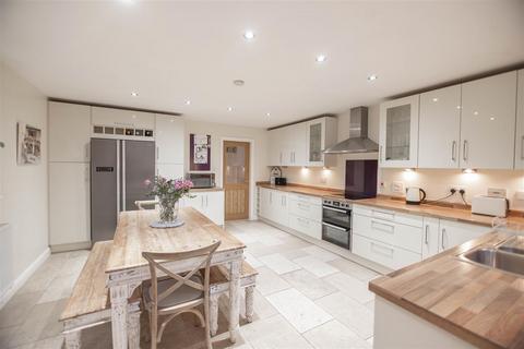 19 Acorn Way, Pool In Wharfedale, Otley, LS21 1TY