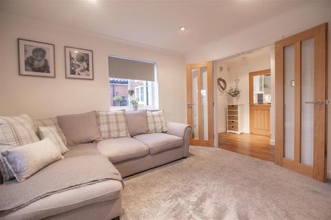 19 Acorn Way, Pool In Wharfedale, Otley, LS21 1TY