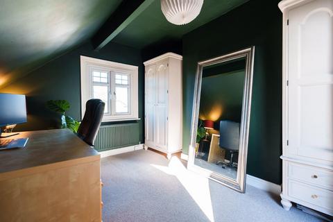 9 Talbot Road, Leeds, LS8 1AG