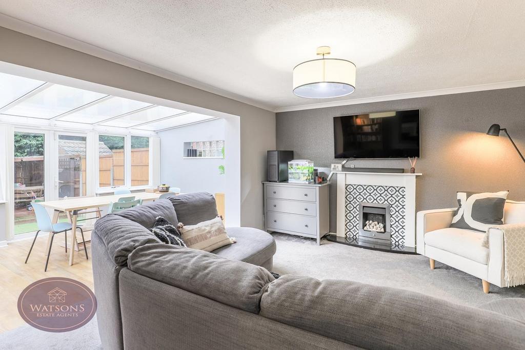 Brunel Avenue, Newthorpe, Nottingham, NG16 3 bed detached house for