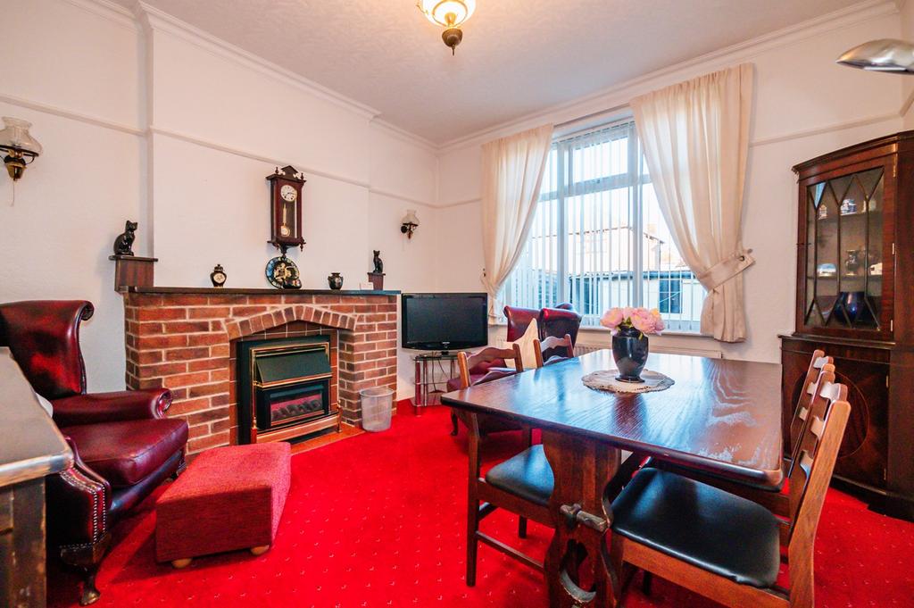 Cornhill Road, Urmston, Manchester, M41 3 bed detached house for sale