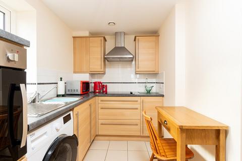 1 bedroom apartment for sale - Crofts Bank Road, Urmston, Manchester, M41
