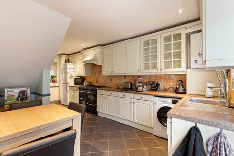 29 Fleming Way, Folkestone, CT19 6LR